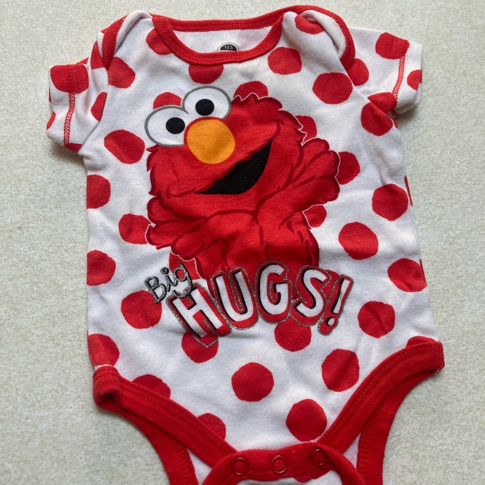 Sesame Street Red & White Polka Dot Baby Bodysuit